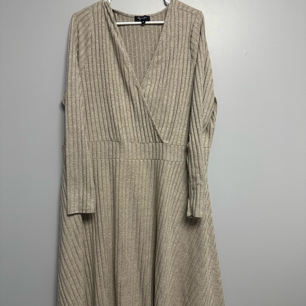 Lily Morgan plus size 2x Cream Ribbed Wrap Dress Long Sleeve V-Neck